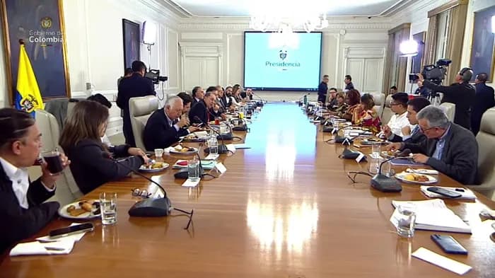 Consejo de Estado autorizó al presidente Gustavo Petro para transmitir las sesiones de los consejos de ministros si son informativos y no deliberativos con material reservado