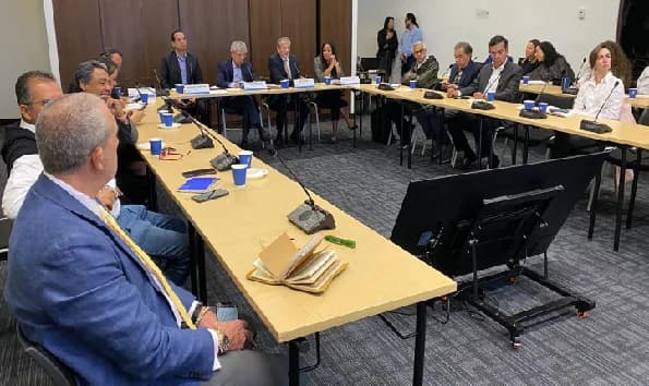 Constructores advierten ilegalidad e inconstitucionalidad en la propuesta del Gobierno de reprogramar vigencia futuras
