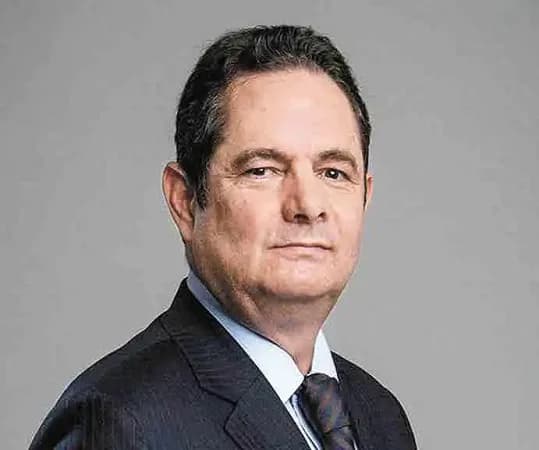 La Reforma Tributaria propuesta es mentirosa, respira odio y recae sobre los contribuyentes que más se vieron afectados en 2022: dice Vargas Lleras