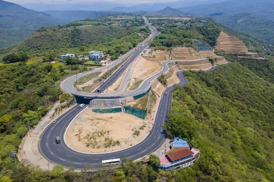 Avances en la vía Bogotá-Girardot llegan al 65,16 %, en diciembre entregan 21 kilómetros más