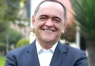 Condenan a cinco años de cárcel al expresidente del Fondo Nacional del Ahorro, Ricardo Arias por comprar un predio con sobrecosto de $35 mil millones