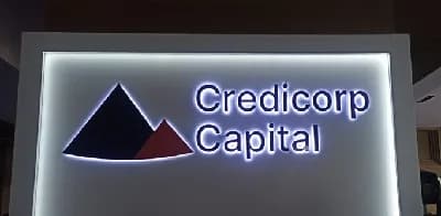 Venta de divisas y diferencia de tasas con la Fed mantendrán volatilidad persistente del peso chileno, según Credicorp