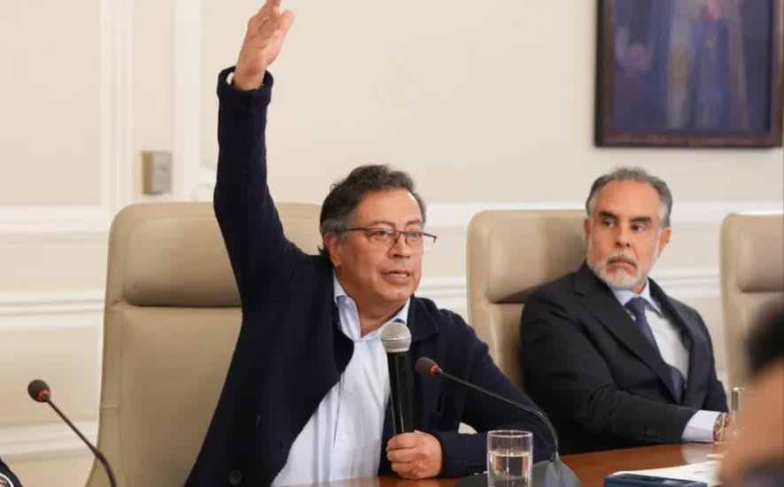 El presidente Petro negó eliminación de los subsidios a las tarifas de energía en los estrados del uno al tres
