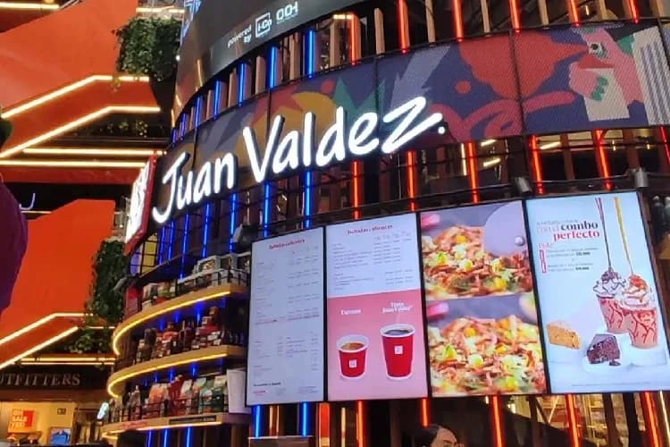 Según Euromonitor, el valor del mercado del café en retail, en España, pasó de 1.530 millones de euros en 2019 a 2.308 millones en 2024. Lo anterior, lo posiciona como una nación clave para Juan Valde