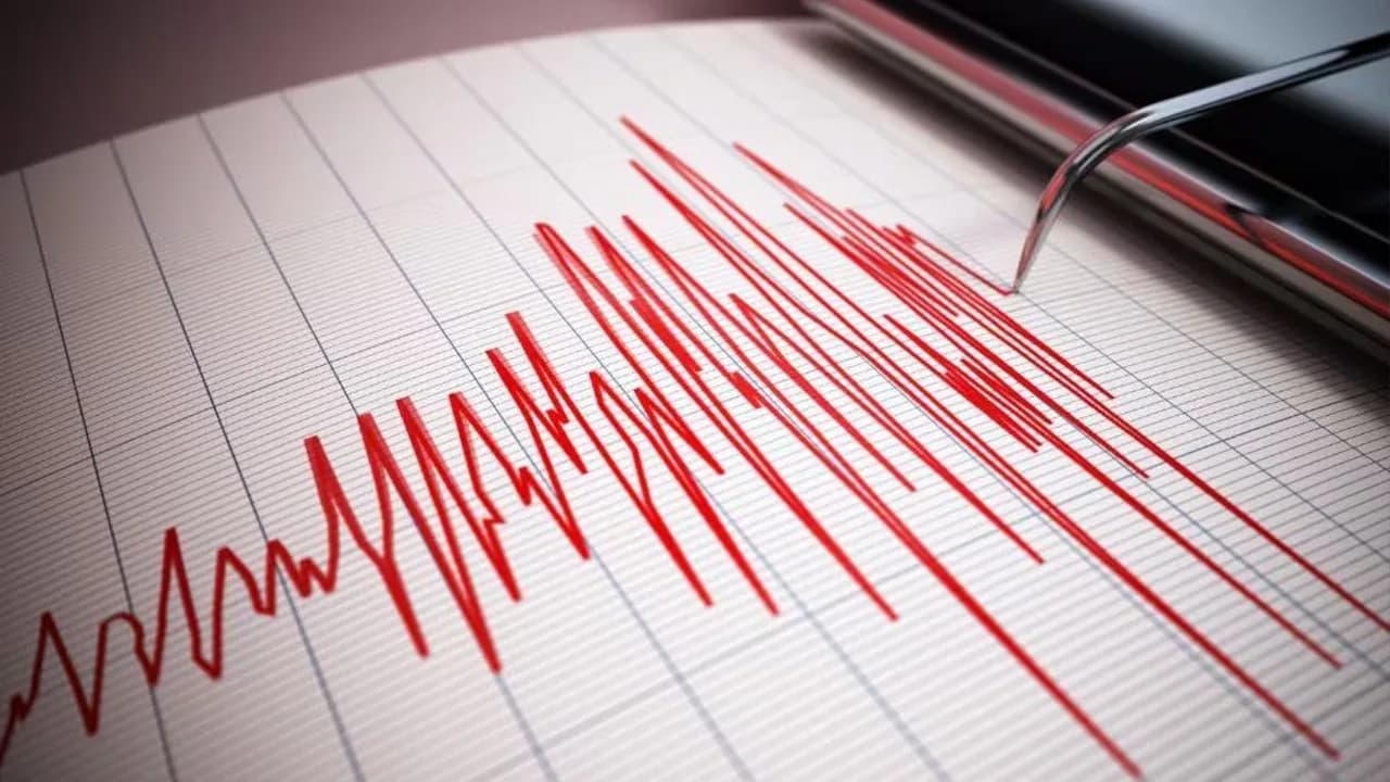 Múltiples viviendas afectadas y cuatro heridos tras sismo que sacudió a Bogotá y Cundinamarca