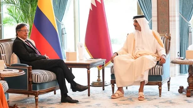 El presidente Petro arribó este martes a Doha, capital de Qatar, para iniciar una gira oficial que incluirá también visitas a Arabia Saudita y Egipto