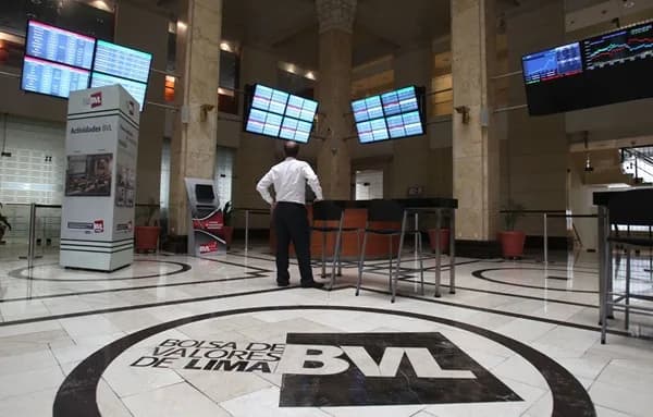 Bolsa de Valores de Lima cerró en rojo: la acción de Souther Copper Coporation 7,12% y fue la que más perdió