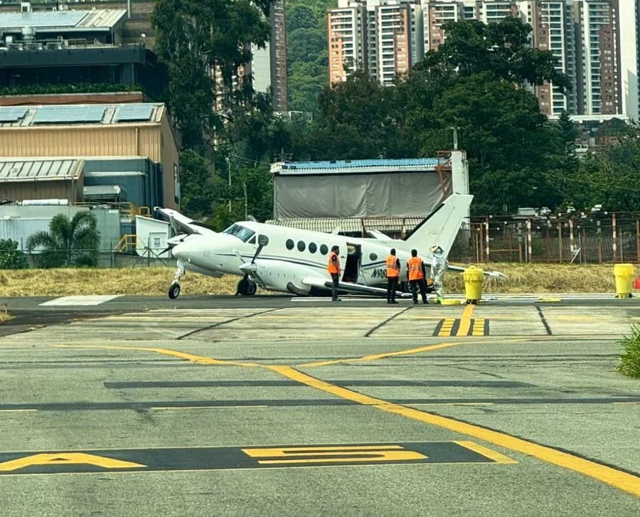 Aeropuerto de Medellín fue cerrado por aterrizaje de emergencia de bimotor