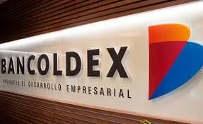 Más de 97.000 mipymes y empresas de la economía popular recibieron préstamos por $4,86 billones en 2025