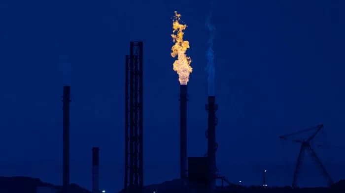 WTI cayó casi un 8% en la semana tras las conversaciones mantenidas entre Teherán y Washington en la ONU