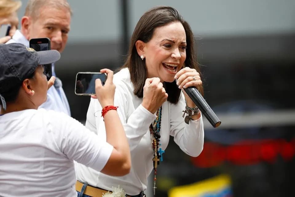 María Corina Machado liberada tras ser forzada a grabar videos por el régimen de Maduro