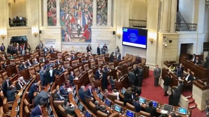 Pasó a sus dos últimos debate la adición presupuestal de 2026 por $500 mil millones para que el Instituto Colombiano de Bienestar Familiar atienda más de un millón de niños