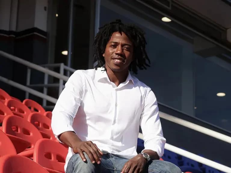 El colombiano Carlos ‘La Roca’ Sánchez se retiró del fútbol y asumió un nuevo rol en el Club San Lorenzo de Almagro de Argentina