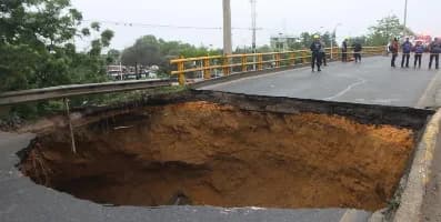Autoridades confirman cuatro muertos y tres heridos tras colapso del puente que comunica a Barranquilla con Soledad