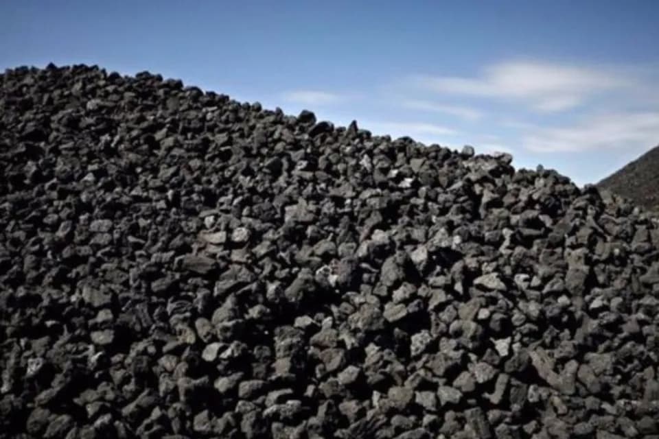 El carbón alcanzó máximos de dos meses por robusta demanda global de energía y preocupaciones sobre el suministro