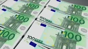 Tasas de cambio de monedas de reserva: euro cotiza en $4.576,74, libra esterlina, en $5.248,19
