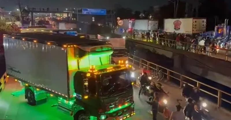 Conductores anuncian manifestaciones en Bogotá para el martes 16 de septiembre en contra de la Administración de Carlos Fernando Galán