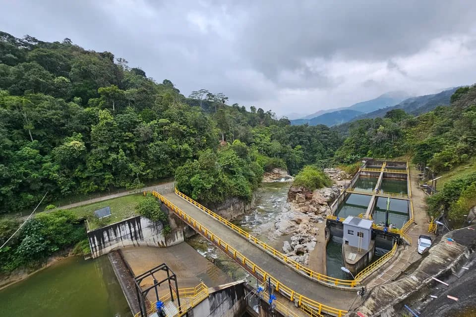Colombia tiene 39 proyectos hidroeléctricos por 904 MW que requieren inversiones de hasta US$3.200 millones, según Ceera