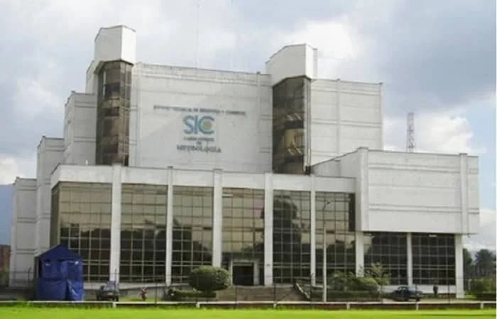 SuperIndustria multó por $2.600 millones a compañías Constructora de Marcas, Sintonizar Medios y Haute Protocole