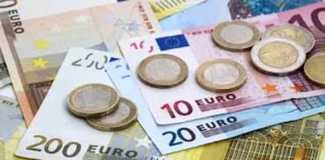 Tasas de cambio de monedas de reserva: euro cotiza en $4.373,69 libra esterlina, en $5.252,17