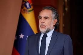 El ministro del Interior, Armando Benedetti, fue nombrado como director ad hoc del Departamento Administrativo de la Presidencia