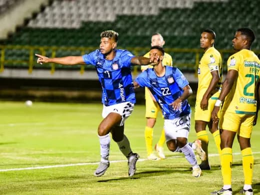 Boyacá Chicó derrotó al Bucaramanga por la mínima diferencia en el comienzo de la Liga Betplay 2025-I
