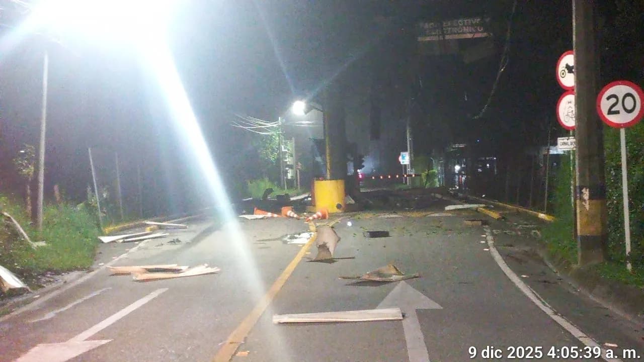 El ELN realizó un atentado en el peaje Palo Cabildo en la vía entre Copacabana y Barbosa en la madrugada de este nueve de diciembre