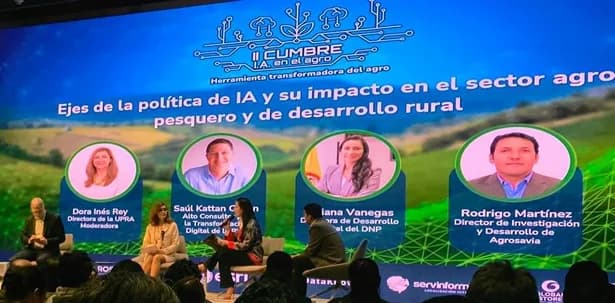 Antes de pensar en aplicar la Inteligencia Artificial en el campo se debe establecer cómo se va a llevar, planteó Saúl Kattan