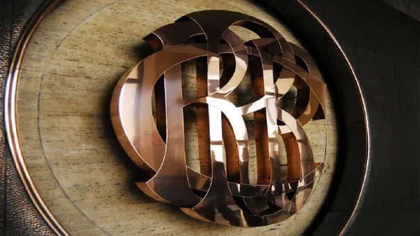 Déficit fiscal de Perú alcanzó 4% del PIB por quinto mes consecutivo y se mantiene por fuera del rango meta
