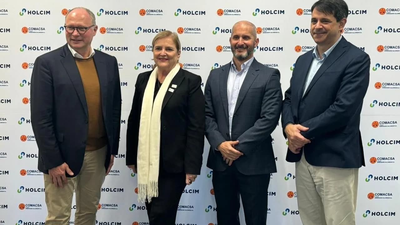 Cementera Holcim adquirió las compañías Comacsa y Mixercon en Perú por 100 millones de dólares para ampliar ese mercado