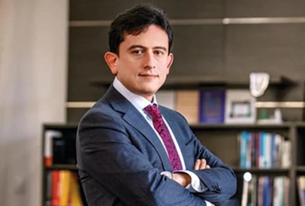 La Procuraduría abrió una investigación al exdirector de la Dian, Luis Carlos Reyes, por irregularidades en la proyección y seguimiento a las metas de recaudo tributario
