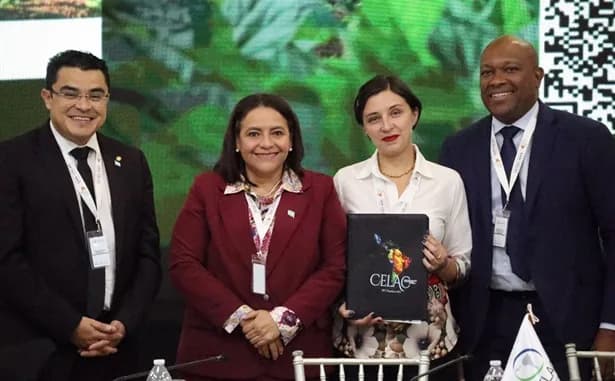La ministra de Agricultura, Martha Carvajalino propuso que cada país tenga gobernanza sobre la tierra y los sistemas agroalimentarios