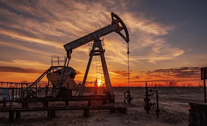 Precios del petróleo cayeron más de 4% por la desescalada entre Estados Unidos e Irán
