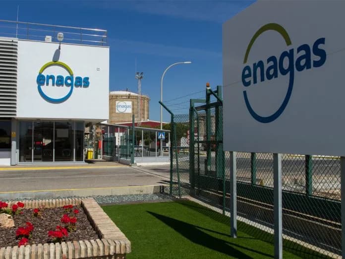 Perú logra suspensión de laudo arbitral que ordenaba pago de US$ 302 millones a Enagás por caso Gasoducto Sur