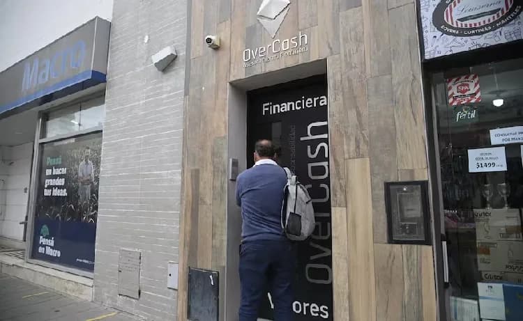 Suspendieron a la plataforma de compra y venta de criptomonedas Rainbow Exchange en medio de sospechas de estafa piramidal en Argentina