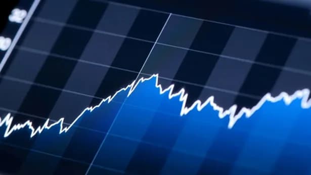 ICR Clasificadora de Riesgo modificó la calificación de solvencia y bonos de Clínica Las Condes S.A. desde B-/En Observación a B/Positiva