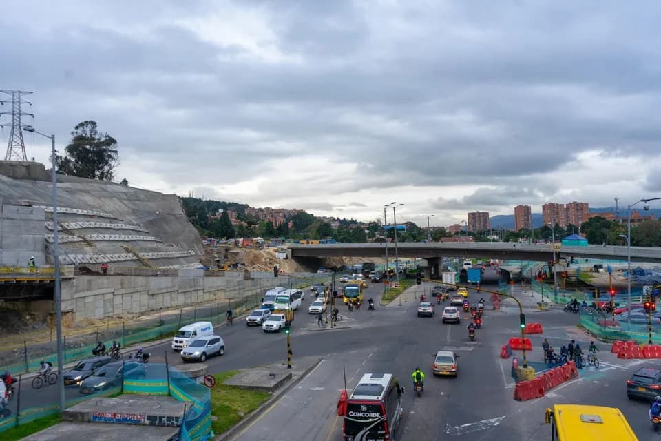Alcalde Galán confirmó que los puentes rectos de la Calle 127 con Avenida Boyacá se entregarán seis meses antes de lo establecido