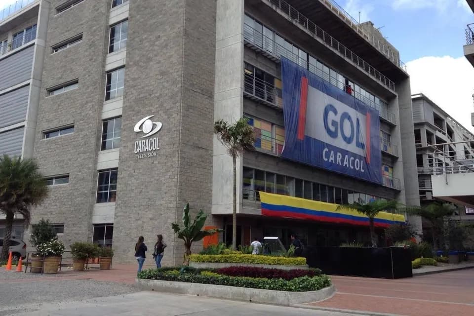 Caracol Televisión modificó la política de amortización de programas exhibidos en Ditu a partir de 2027
