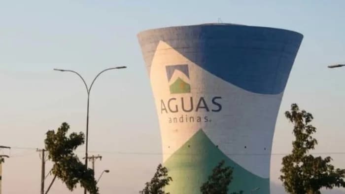 Aguas andinas en Chile reportó una disminución del 7,3% en su utilidad neta de US$52,7 millones trimestral