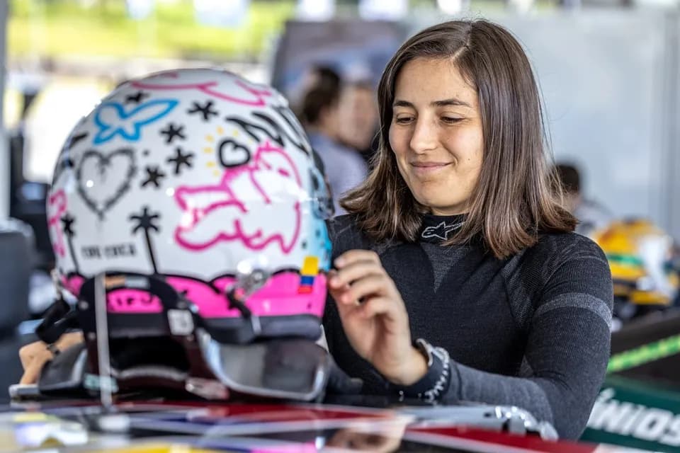 La piloto colombiana Tatiana Calderón competirá este fin de semana en el Autódromo Internacional Orlando Moura en Brasil