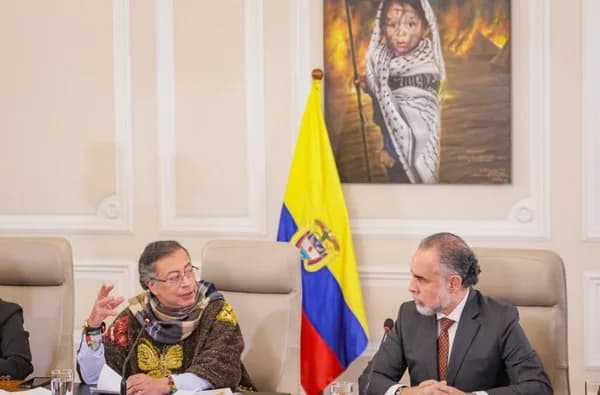 Comité desiste de avanzar con la iniciativa de una Constituyente