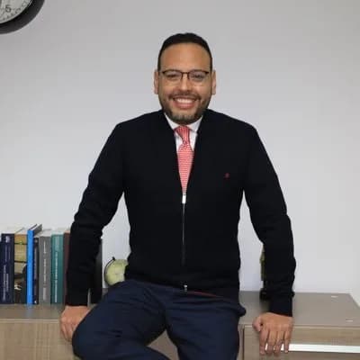 Julián Ruperto Molina Gómez es el nuevo ministro de Tecnologías de la Información y las Comunicaciones del Gobierno Petro