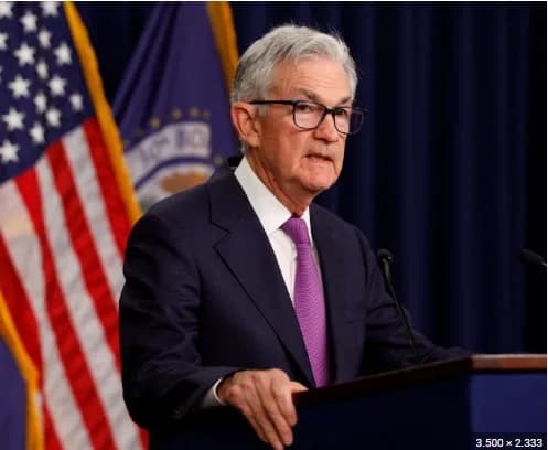 Jerome Powell señaló que la Fed no esperará hasta que la inflación baje al 2% antes de recortar las tasas