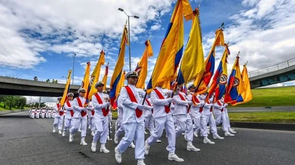Desde la noche de este 17 de julio habrá cierres, cambios y desvíos viales en Bogotá por el desfile del 20 de Julio