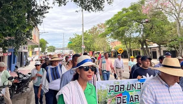 El Paro Arrocero continúa en medio de negociaciones que no avanzan; pedirán revisar condiciones de los TLC’s en la mesa que inicia hoy en el Ministerio de Comercio