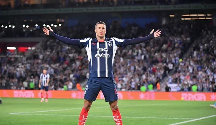 Nelson Deossa marcó en la victoria de Monterrey sobre Urawa