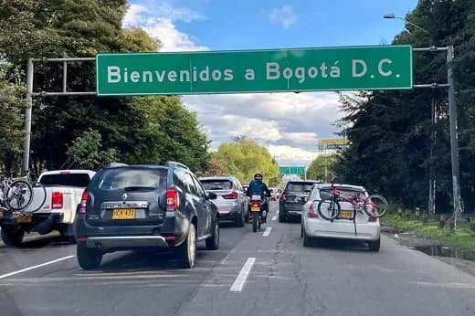 Más de 900.000 vehículos regresan a Bogotá en el plan retorno del puente festivo del Día de la Raza