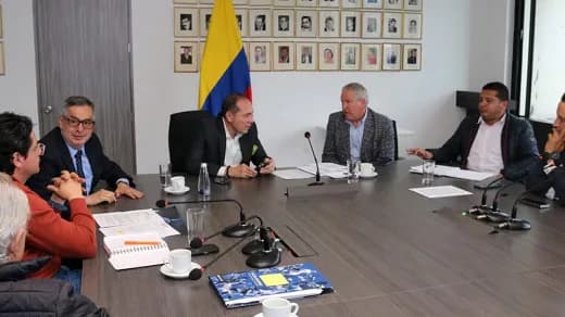 El Ministerio de Trabajo citó para este domingo a conciliar a la Federación, Dimayor y Acolfutpro, para buscar una solución a huelga de futbolistas