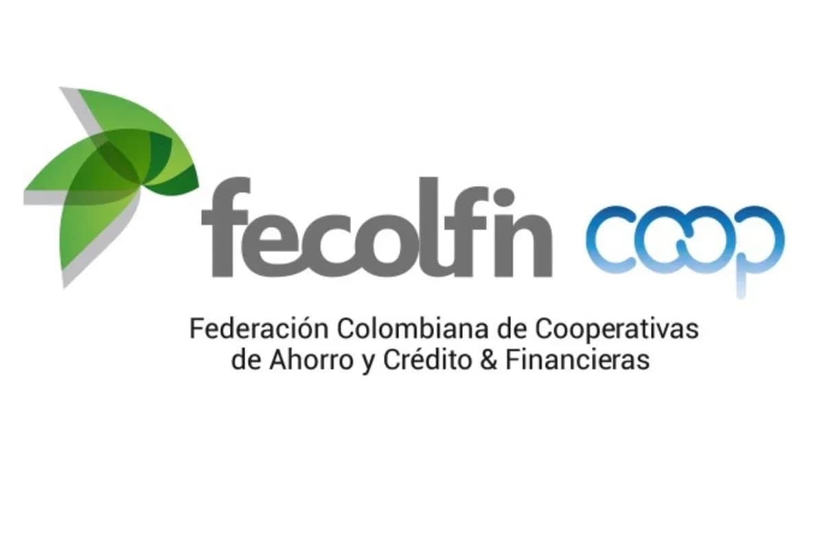 Unidad de Regulación Financiera propone ocho iniciativas para cooperativas en agenda 2026