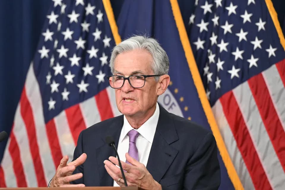 Powell cree que Estados Unidos está lejos de la estanflación